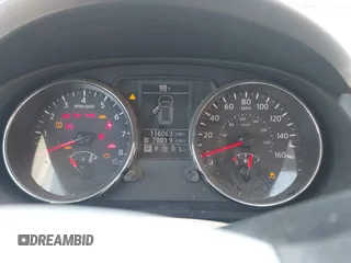 2015 Nissan Rogue S z VIN JN8AS5MVXFW254634, wystawiony jako IAAI lot #42241606 z przebiegiem 116 063 mil mil oraz . Historia ofert i sprzedaży dostępna na DreamBid. Obrazek 7.