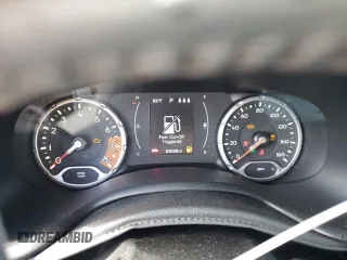 2019 Jeep Renegade Altitude with VIN ZACNJBBB6KPK55064, listed as a Copart auction lot 45586795 with 93,698 mi miles and Salvage Title. Bid and sale history available at DreamBid. Image 9.