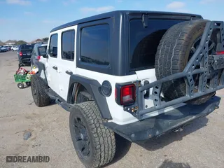 2018 Jeep Wrangler Unlimited Sport S with VIN 1C4HJXDG0JW205803, listed as a IAAI auction lot 41615097 with 1 mi miles. Bid and sale history available at carsss.com. Image 3.