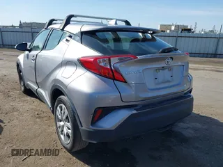 2019 Toyota C-HR XLE with VIN JTNKHMBX9K1044591, listed as a IAAI auction lot 42012934 with 139,858 mi miles and . Bid and sale history available at DreamBid. Image 3.