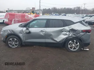 2023 Chevrolet Blazer LT с VIN 3GNKBHR40PS195292, выставлен на аукционе IAAI как лот 41935730 с пробегом 19 626 миль миль и . История ставок и продаж доступна на DreamBid. Изображение 14.