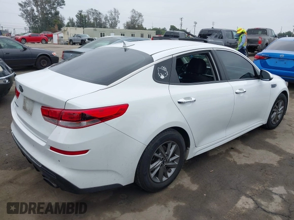 2019 Kia Optima LX with VIN 5XXGT4L36KG371801, listed as a IAAI auction lot 41885607 with 150,043 mi miles. Bid and sale history available at carsss.com. Image 4.