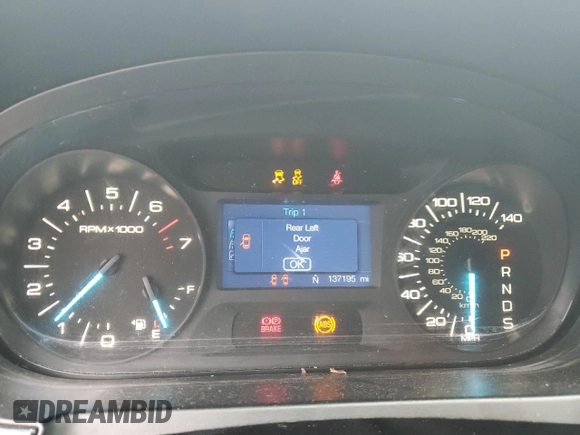 2014 Ford Edge SE z VIN 2FMDK3GC3EBA53984, wystawiony jako Copart lot #63010185 z przebiegiem 137 195 mil mil oraz Szkoda całkowita • Salvage title. Historia ofert i sprzedaży dostępna na DreamBid. Obrazek 9.