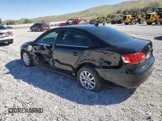 2013 Volkswagen Jetta SE with VIN 3VWDP7AJ0DM369292, listed as a Copart auction lot 55896375 with 94,887 mi miles and Salvage title. Bid and sale history available at DreamBid. Image 2.