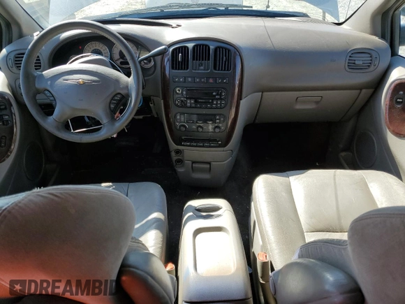 2002 Chrysler Town & Country Limited with VIN 2C8GP64L42R718160, listed as a Copart auction lot 46631075 with 231,777 mi miles and Salvage Title. Bid and sale history available at carsss.com. Image 8.