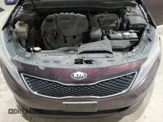 2014 Kia Optima LX z VIN 5XXGM4A77EG333341, wystawiony jako Copart lot #50746615 z przebiegiem 163 401 mil mil oraz Czysty tytuł • Clean title. Historia ofert i sprzedaży dostępna na DreamBid. Obrazek 11.