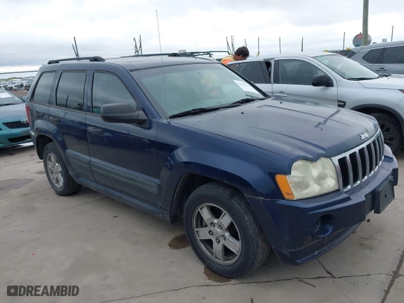 2006 Jeep Grand Cherokee Laredo with VIN 1J4GS48K16C287887, listed as a IAAI auction lot 41902431 with 163,868 mi miles. Bid and sale history available at carsss.com. Image 1.