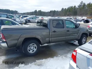 2013 Toyota Tacoma with VIN 3TMMU4FNXDM054733, listed as a IAAI auction lot 41621550 with 1 mi miles. Bid and sale history available at carsss.com. Image 13.