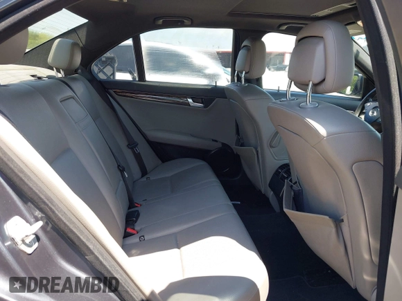 2008 Mercedes-Benz C 350 Sport with VIN WDDGF56X38R031321, listed as a IAAI auction lot 42046670 with 189,702 mi miles and . Bid and sale history available at DreamBid. Image 8.
