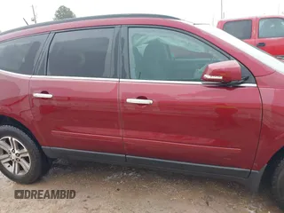 2016 Chevrolet Traverse LT z VIN 1GNKRHKD5GJ213065, wystawiony jako IAAI lot #41488144 z przebiegiem 146 625 mil mil oraz . Historia ofert i sprzedaży dostępna na DreamBid. Obrazek 14.