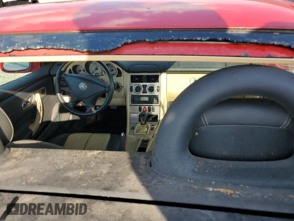 2003 Mercedes-Benz SLK 230 Kompressor z VIN WDBKK49F73F293719, wystawiony jako Copart lot #74849454 z przebiegiem 247 020 mil mil oraz Szkoda całkowita • Salvage title. Historia ofert i sprzedaży dostępna na DreamBid. Obrazek 10.
