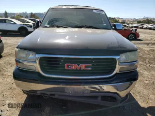 2001 GMC Yukon XL SLE with VIN 3GKFK16T31G132229, listed as a Copart auction lot 71603784 with 236,010 mi miles and Salvage Title. Bid and sale history available at carsss.com. Image 5.