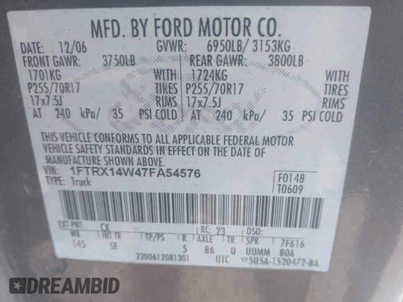 2007 Ford F-150 STX with VIN 1FTRX14W47FA54576, listed as a IAAI auction lot 41971521 with 220,945 mi miles. Bid and sale history available at carsss.com. Image 9.