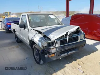 1990 Isuzu Pickup S z VIN JAACL11L6L7206171, wystawiony jako IAAI lot #42214364 z przebiegiem 75 057 mil mil oraz . Historia ofert i sprzedaży dostępna na DreamBid. Obrazek 1.