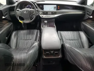 2019 Lexus LS with VIN JTHB51FFXK5009563, listed as a Copart auction lot 43253564 with 28,339 mi miles. Bid and sale history available at carsss.com. Image 8.