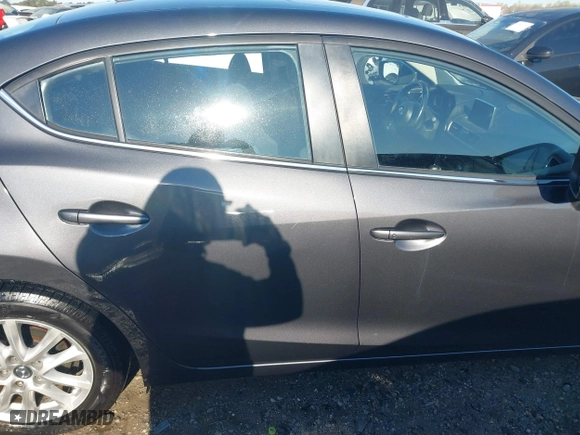 2016 Mazda Mazda3 i Touring with VIN JM1BM1W75G1300144, listed as a IAAI auction lot 41883503 with 112,927 mi miles. Bid and sale history available at carsss.com. Image 14.