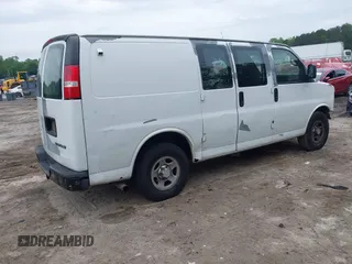 2006 Chevrolet Express Cargo with VIN 1GCFG15X261206862, listed as a IAAI auction lot 42170725 with 327,261 mi miles and . Bid and sale history available at DreamBid. Image 4.