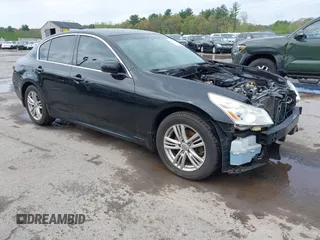 2008 Infiniti G35 x with VIN JNKBV61F18M275623, listed as a IAAI auction lot 42190258 with 182,127 mi miles. Bid and sale history available at carsss.com. Image 1.
