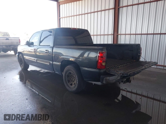 2005 Chevrolet Silverado 1500 LS with VIN 2GCEC13T951269781, listed as a IAAI auction lot 41886672 with 333,717 mi miles. Bid and sale history available at carsss.com. Image 3.