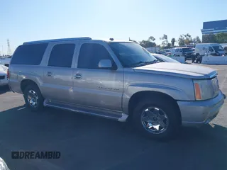 2005 Cadillac Escalade ESV z VIN 3GYFK66N75G215284, wystawiony jako IAAI lot #41320914 z przebiegiem Nie podano mil oraz . Historia ofert i sprzedaży dostępna na DreamBid. Obrazek 13.