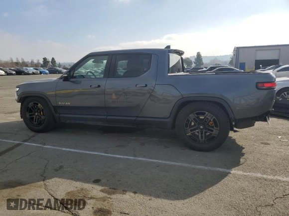 2022 Rivian R1T Adventure Package with VIN 7FCTGAAA7NN006498, listed as a Copart auction lot 89338075 with 46,384 mi miles and Salvage Title. Bid and sale history available at carsss.com. Image 2.