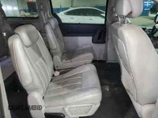 2010 Chrysler Town & Country Touring Plus z VIN 2A4RR8DX8AR414616, wystawiony jako Copart lot #52289845 z przebiegiem 211 759 mil mil oraz Czysty tytuł • Clean title. Historia ofert i sprzedaży dostępna na DreamBid. Obrazek 11.