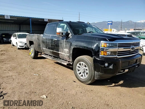 2017 Chevrolet Silverado 3500HD High Country with VIN 1GC4K1EY7HF212936, listed as a Copart auction lot 52511925 with 201,569 mi miles and Salvage Title. Bid and sale history available at DreamBid. Image 10.