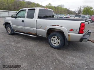 2004 Chevrolet Silverado 1500 Z71 with VIN 2GCEK19T541324428, listed as a IAAI auction lot 42082024 with 130,912 mi miles. Bid and sale history available at carsss.com. Image 3.