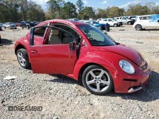 2009 Volkswagen New Beetle Coupe S with VIN 3VWRG31C39M514610, listed as a Copart auction lot 50376005 with 56,816 mi miles and Salvage Title. Bid and sale history available at carsss.com. Image 4.