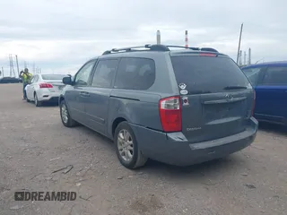 2008 Kia Sedona LX with VIN KNDMB233686212813, listed as a IAAI auction lot 42250476 with 198,111 mi miles and . Bid and sale history available at DreamBid. Image 3.