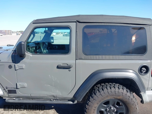 2018 Jeep Wrangler Sport S with VIN 1C4GJXAG4JW283209, listed as a IAAI auction lot 41770557 with 34,041 mi miles and . Bid and sale history available at DreamBid. Image 14.