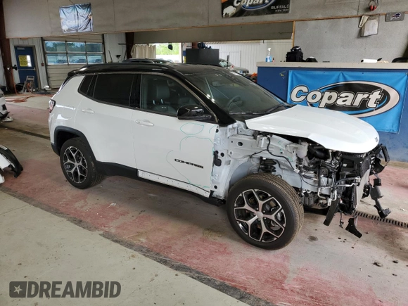 2024 Jeep Compass Limited с VIN 3C4NJDCN2RT176632, выставлен на аукционе Copart как лот 61791185 с пробегом 5 198 миль миль и Списание • Salvage title. История ставок и продаж доступна на DreamBid. Изображение 4.
