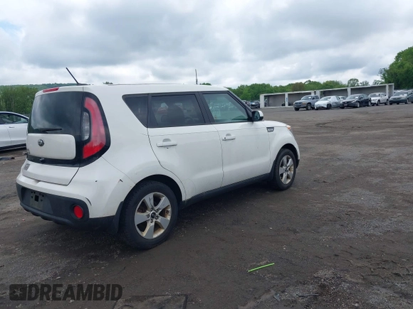 2019 Kia Soul z VIN KNDJN2A20K7656081, wystawiony jako IAAI lot #42272939 z przebiegiem 140 223 mil mil oraz . Historia ofert i sprzedaży dostępna na DreamBid. Obrazek 4.