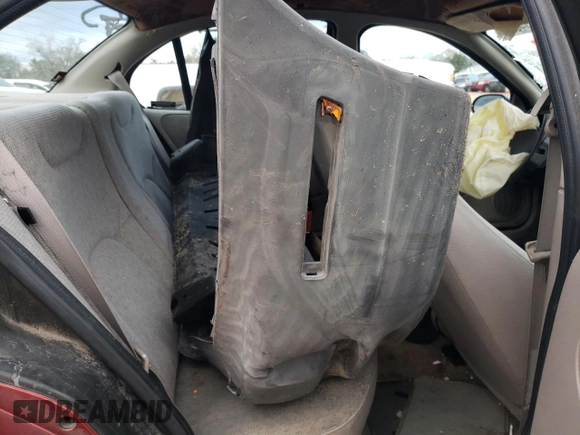 1999 Saturn SL with VIN 1G8ZH5288XZ201788, listed as a Copart auction lot 88923435 with 196,148 mi miles and Salvage Title. Bid and sale history available at carsss.com. Image 10.