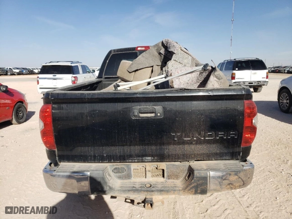 2015 Toyota Tundra 2WD Truck SR with VIN 5TFRM5F10FX086175, listed as a Copart auction lot 46496125 with 196,920 mi miles and Clean Title. Bid and sale history available at carsss.com. Image 6.
