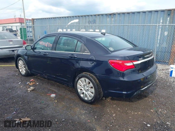 2011 Chrysler 200 Touring with VIN 1C3BC1FB6BN555155, listed as a IAAI auction lot 42086925 with 163,043 mi miles. Bid and sale history available at carsss.com. Image 3.