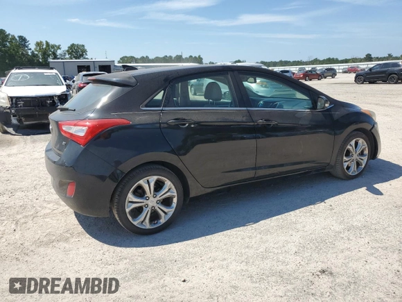 2015 Hyundai Elantra GT with VIN KMHD35LH4FU247154, listed as a Copart auction lot 68653354 with 92,597 mi miles and Salvage Title. Bid and sale history available at carsss.com. Image 3.