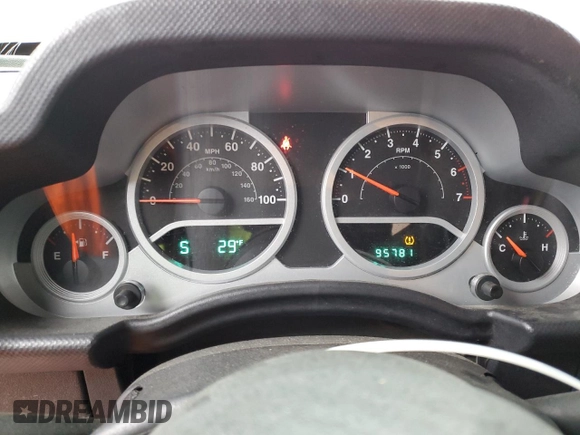 2010 Jeep Wrangler Unlimited Rubicon with VIN 1J4BA6H17AL109880, listed as a Copart auction lot 44205455 with 95,781 mi miles and Salvage title. Bid and sale history available at DreamBid. Image 9.