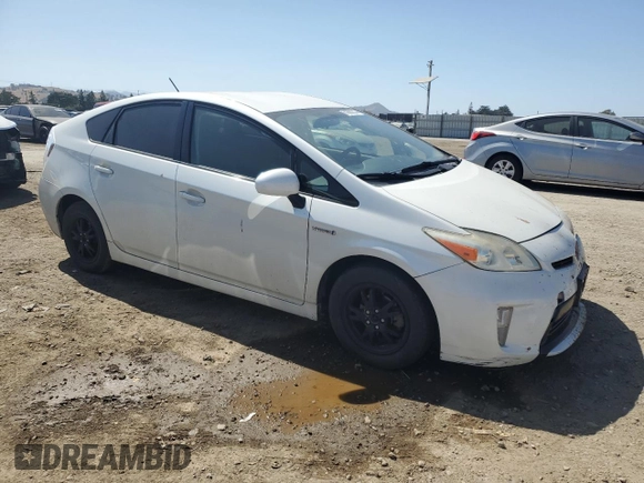2015 Toyota Prius Four with VIN JTDKN3DU9F0475101, listed as a Copart auction lot 61966235 with 216,518 mi miles and Salvage title. Bid and sale history available at DreamBid. Image 4.