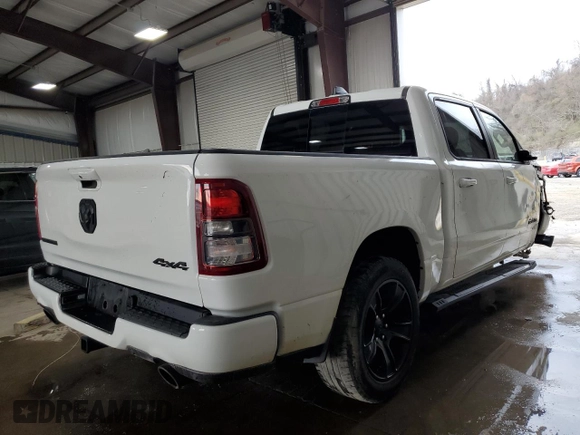 2022 Ram 1500 Big Horn with VIN 1C6SRFFT1NN137100, listed as a Copart auction lot 50770905 with 32,699 mi miles and Salvage Title. Bid and sale history available at carsss.com. Image 3.