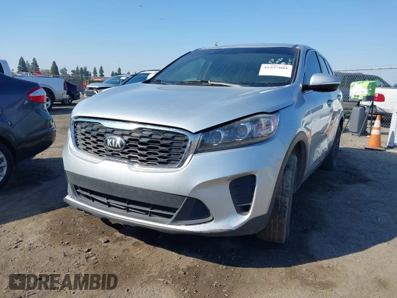 2020 Kia Sorento LX V6 with VIN 5XYPG4A50LG628036, listed as a IAAI auction lot 41457081 with Not Provided miles. Bid and sale history available at carsss.com. Image 17.