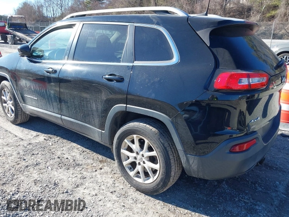 2018 Jeep Cherokee Latitude with VIN 1C4PJMCB1JD589473, listed as a IAAI auction lot 41665630 with 106,371 mi miles and . Bid and sale history available at DreamBid. Image 3.
