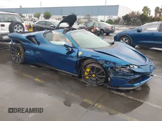 2022 Ferrari SF90 с VIN ZFF96NMA5N0283932, выставлен на аукционе IAAI как лот 41702380 с пробегом 5 203 миль миль и . История ставок и продаж доступна на DreamBid. Изображение 1.