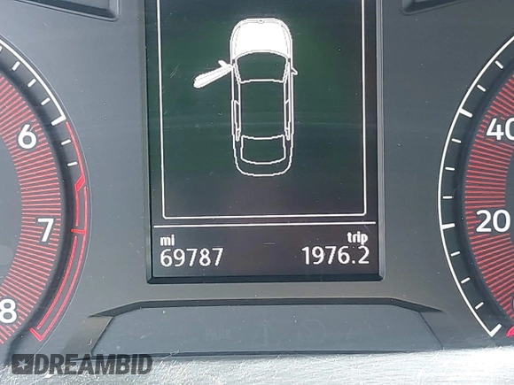 2019 Volkswagen Jetta S с VIN 3VWC57BU5KM055239, выставлен на аукционе IAAI как лот 42093866 с пробегом 69 787 миль миль и . История ставок и продаж доступна на DreamBid. Изображение 16.