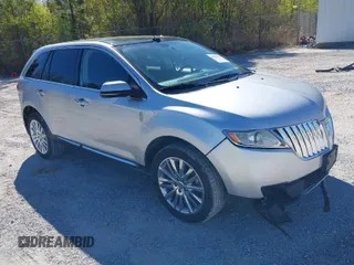2012 Lincoln MKX with VIN 2LMDJ6JK0CBL04790, listed as a IAAI auction lot 41820626 with 63,977 mi miles. Bid and sale history available at carsss.com. Image 1.