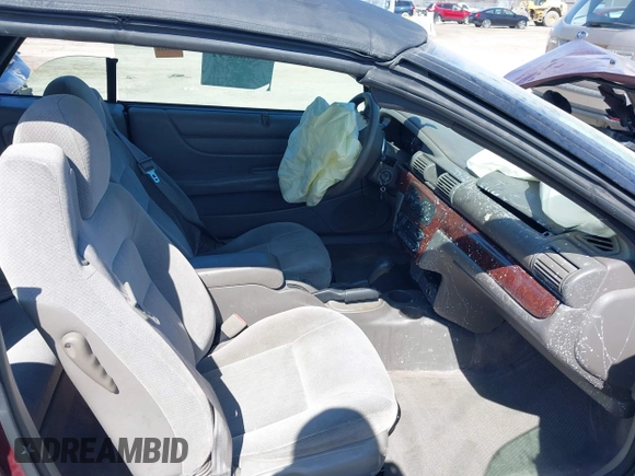 2002 Chrysler Sebring с VIN 1C3EL45R12N279240, выставлен на аукционе IAAI как лот 41886541 с пробегом 65 576 миль миль и . История ставок и продаж доступна на DreamBid. Изображение 5.