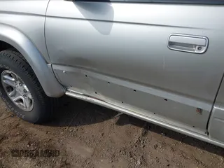 1999 Toyota 4Runner Limited z VIN JT3HN87R0X9024980, wystawiony jako IAAI lot #42128748 z przebiegiem 290 613 mil mil oraz . Historia ofert i sprzedaży dostępna na DreamBid. Obrazek 6.
