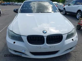 2009 BMW 3 Series 328i xDrive z VIN WBAPK53529A511372, wystawiony jako IAAI lot #42412869 z przebiegiem 213 597 mil mil oraz . Historia ofert i sprzedaży dostępna na DreamBid. Obrazek 13.