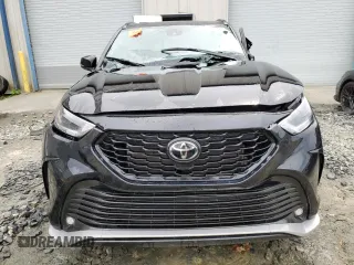 2024 Toyota Highlander LE z VIN 5TDKDRAH5RS536524, wystawiony jako Copart lot #58688105 z przebiegiem Nie podano mil oraz Czysty tytuł • Clean title. Historia ofert i sprzedaży dostępna na DreamBid. Obrazek 5.