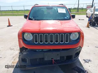 2017 Jeep Renegade Sport с VIN ZACCJAAB3HPF12020, выставлен на аукционе IAAI как лот 42323416 с пробегом 148 895 миль миль и . История ставок и продаж доступна на DreamBid. Изображение 12.